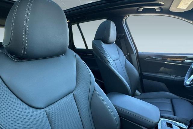 Photo of 2024 Black Sapphire Metallic BMW X3