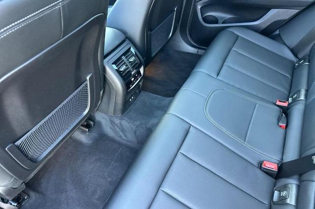 Photo of 2024 Black Sapphire Metallic BMW X3