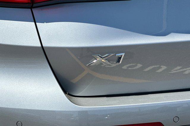 Photo of 2025 Space Silver Metallic BMW X1