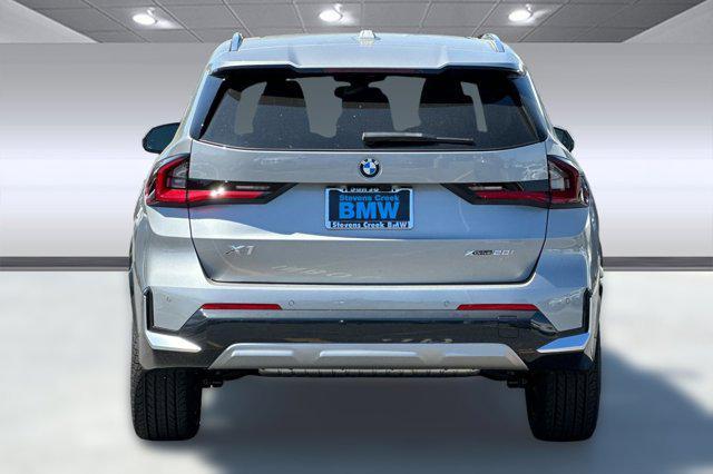 Photo of 2025 Space Silver Metallic BMW X1
