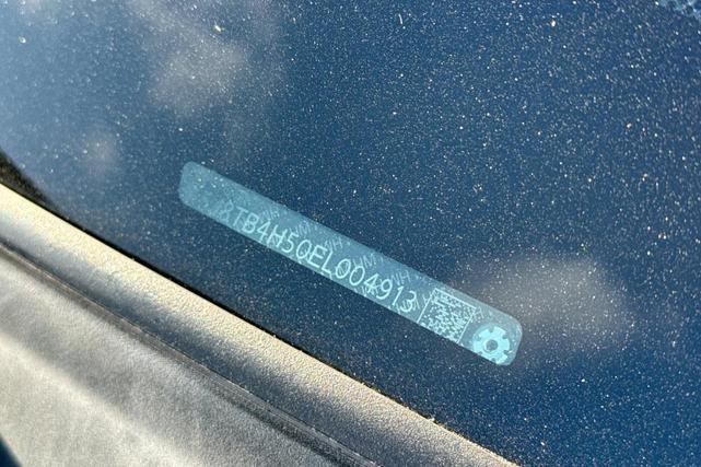 Photo of 2014 Graphite Luster Metallic Acura RDX