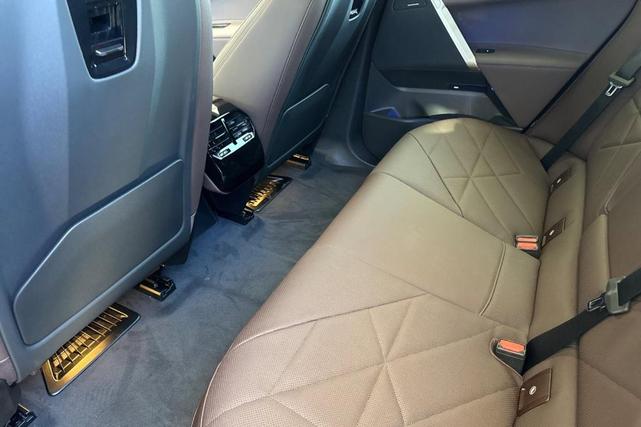 Photo of 2026 Black Sapphire Metallic BMW iX