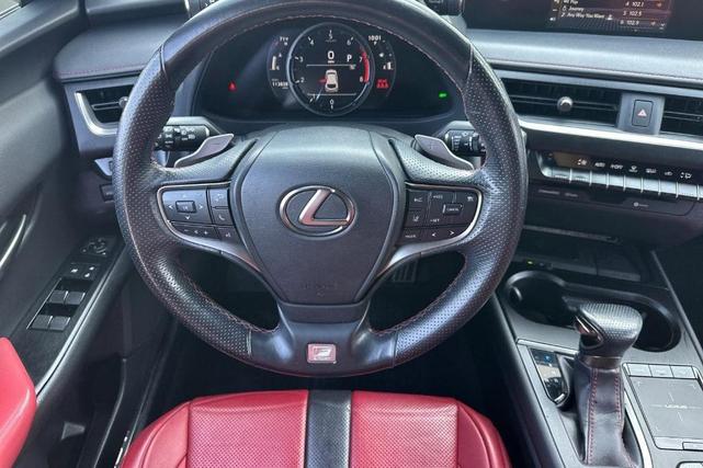 Photo of 2021 Atomic Silver Lexus UX 200