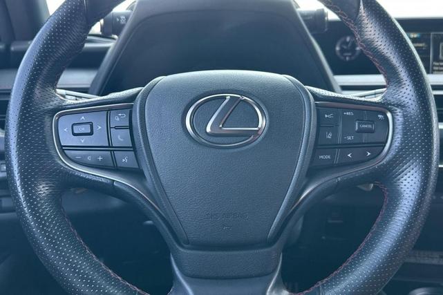 Photo of 2021 Atomic Silver Lexus UX 200