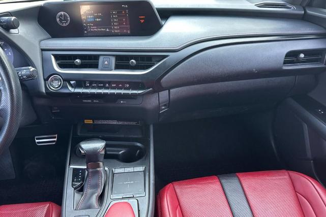 Photo of 2021 Atomic Silver Lexus UX 200