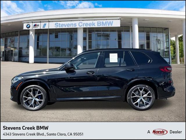 Photo of 2021 Black Sapphire Metallic BMW X5 PHEV