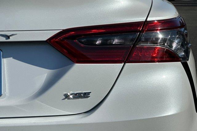 Photo of 2023 Wind Chill Pearl/Midnight Black Metallic Toyota Camry