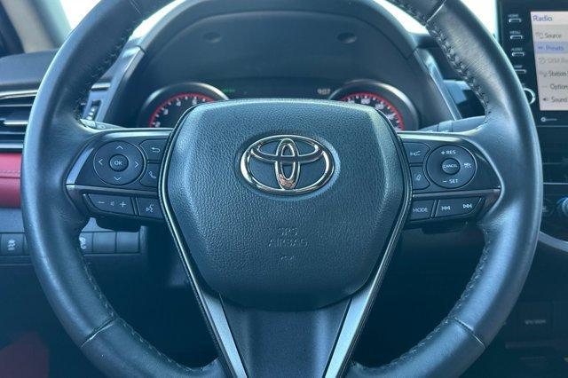 Photo of 2023 Wind Chill Pearl/Midnight Black Metallic Toyota Camry