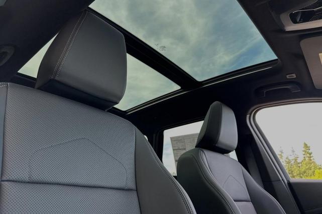 Photo of 2025 Utah Orange Metallic BMW X1