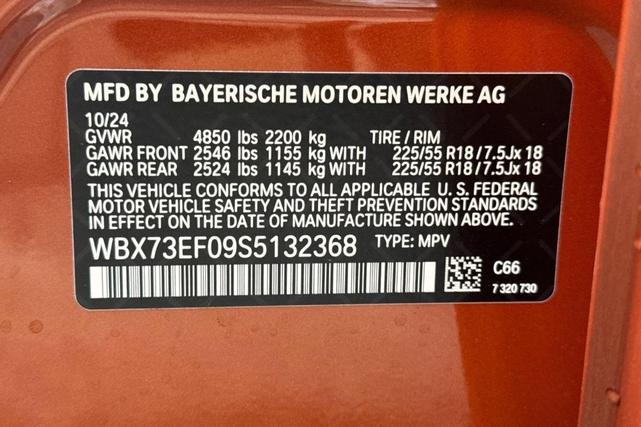 Photo of 2025 Utah Orange Metallic BMW X1