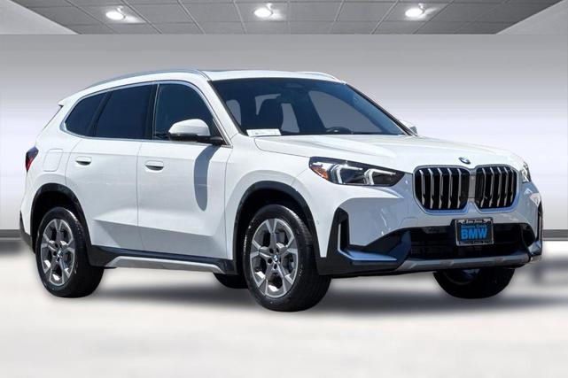 Photo of 2025 Alpine White BMW X1