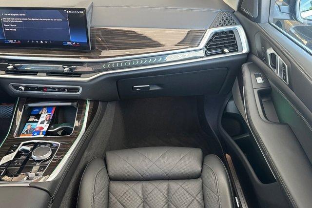 Photo of 2025 Gray BMW X7
