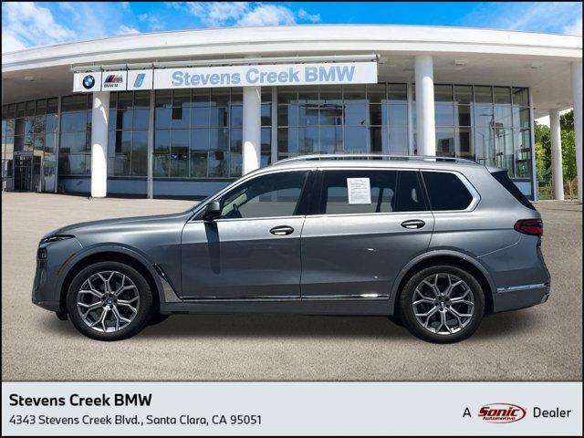 Photo of 2025 Gray BMW X7