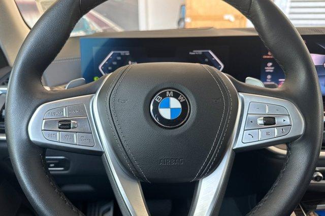 Photo of 2025 Gray BMW X7