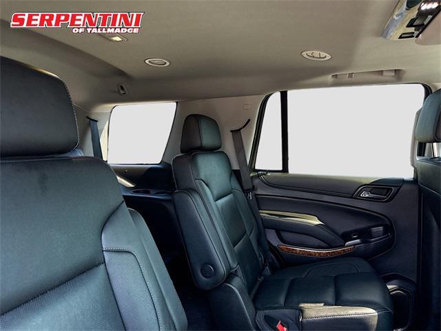 Photo of 2019 Summit White Chevrolet Tahoe