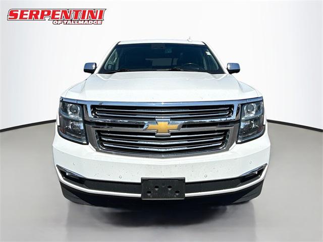 Photo of 2019 Summit White Chevrolet Tahoe