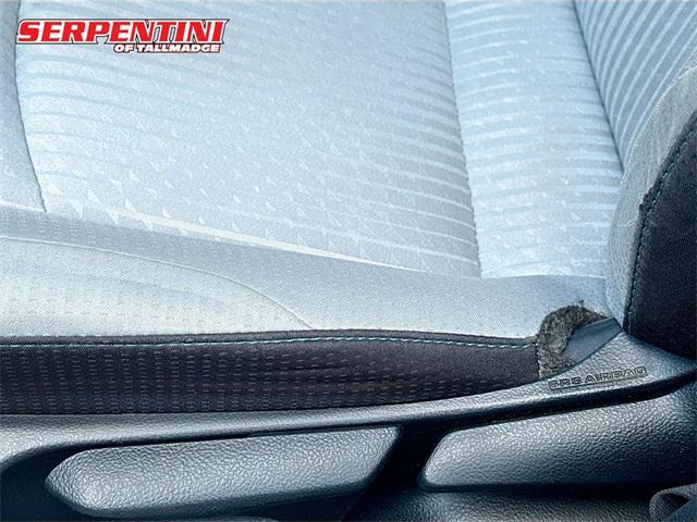 Photo of 2017 Blizzard Pearl Toyota Prius