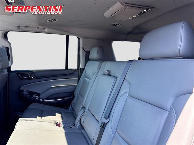 Photo of 2019 Siren Red Tintcoat Chevrolet Suburban