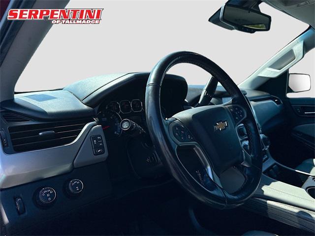 Photo of 2019 Siren Red Tintcoat Chevrolet Suburban