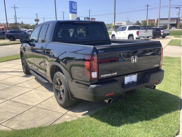 Photo of 2022 Crystal Black Pearl Honda Ridgeline