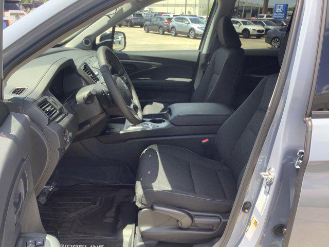 Photo of 2025 Sonic Gray Pearl Honda Ridgeline