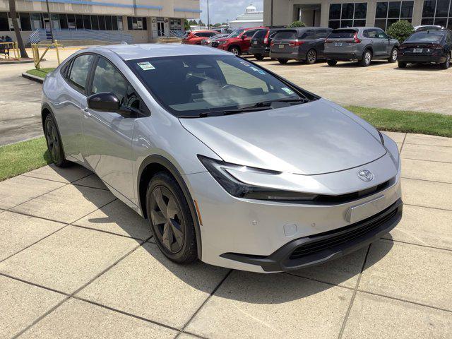 Photo of 2024 Gray Toyota Prius