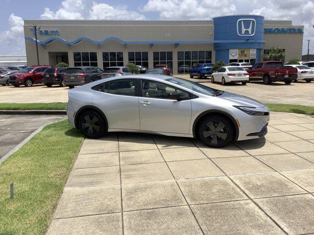 Photo of 2024 Gray Toyota Prius