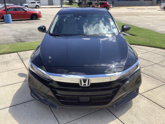 Photo of 2018 Crystal Black Pearl Honda Accord