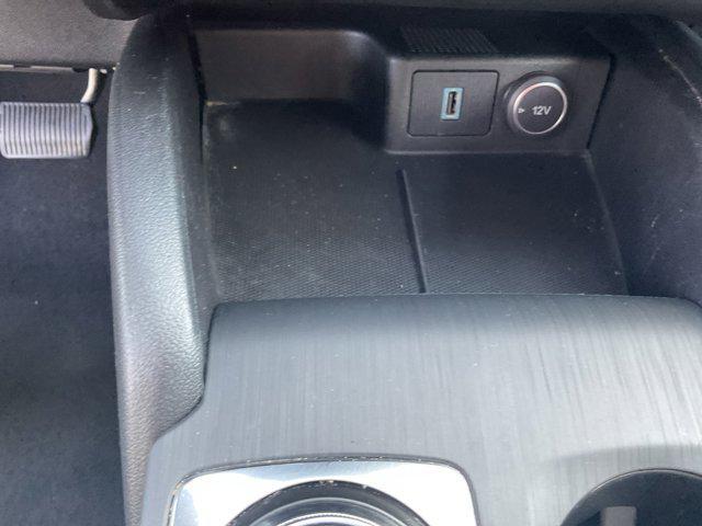 Photo of 2020 Blue Metallic Ford Escape