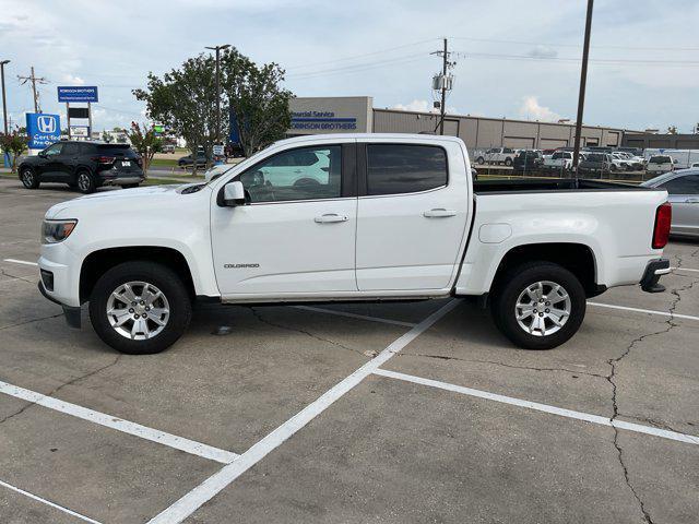 Photo of 2019 Summit White Chevrolet Colorado