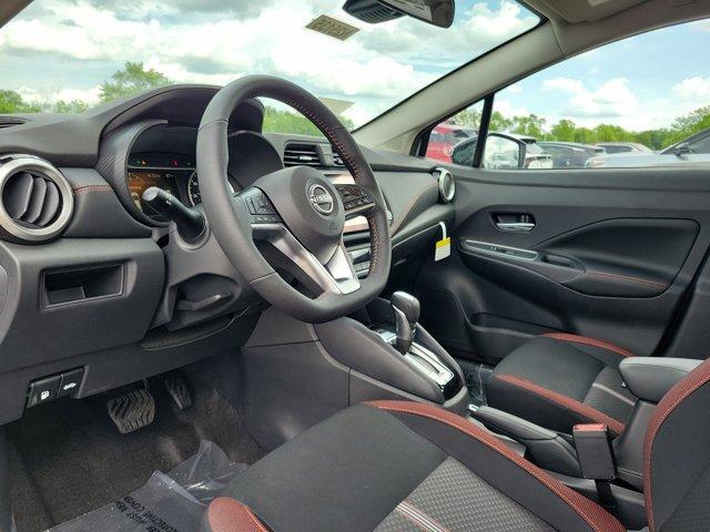 Photo of 2025 Gray Sky Pearl Nissan Versa