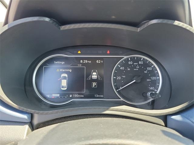 Photo of 2025 Aspen White Nissan Versa