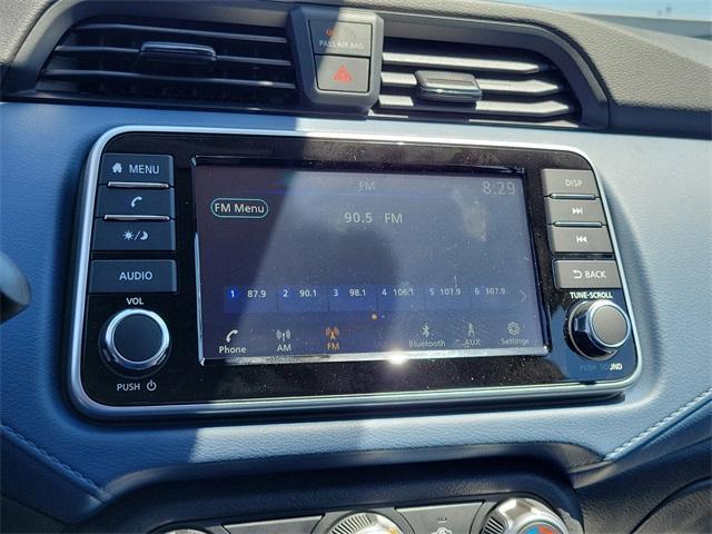 Photo of 2025 Aspen White Nissan Versa
