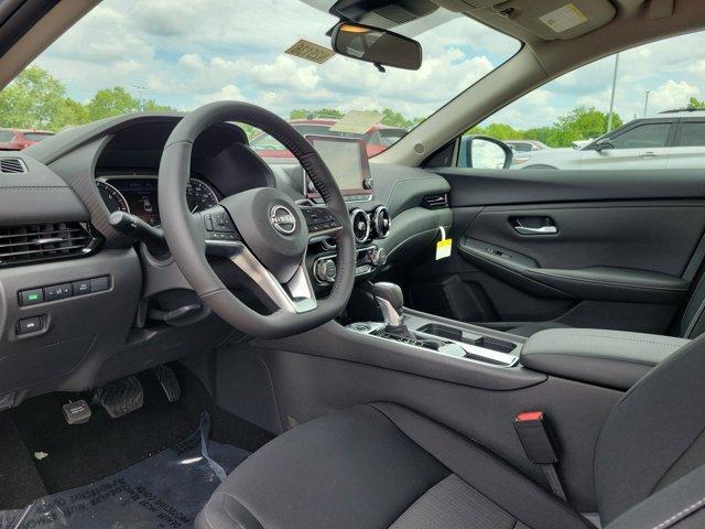 Photo of 2025 Atlantic Gray M Nissan Sentra