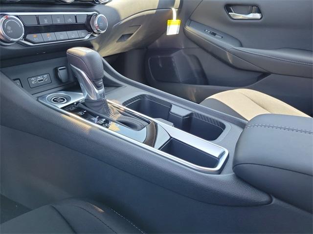 Photo of 2025 Electric Blue Metallic Nissan Sentra