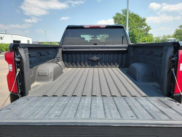 Photo of 2019 Black Chevrolet Silverado 1500
