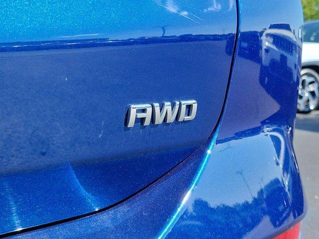 Photo of 2022 Blue Glow Metallic Chevrolet Equinox