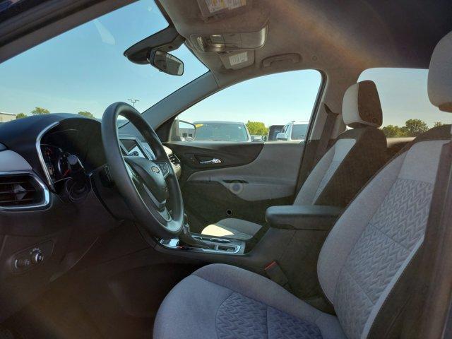 Photo of 2022 Blue Glow Metallic Chevrolet Equinox