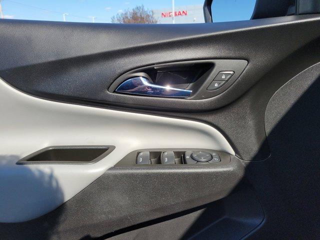 Photo of 2022 Blue Glow Metallic Chevrolet Equinox