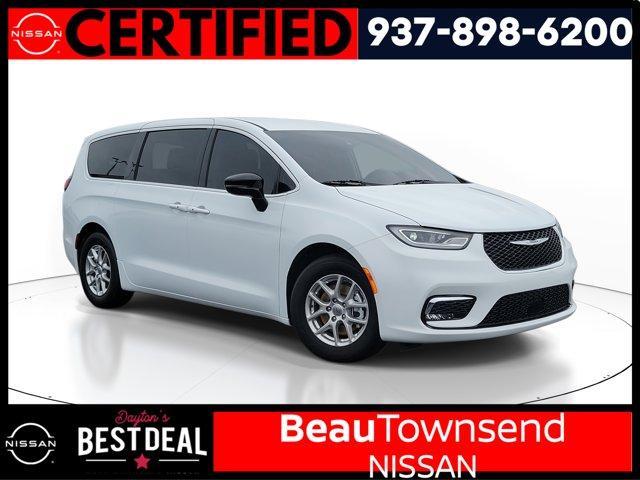 2024 Chrysler Pacifica