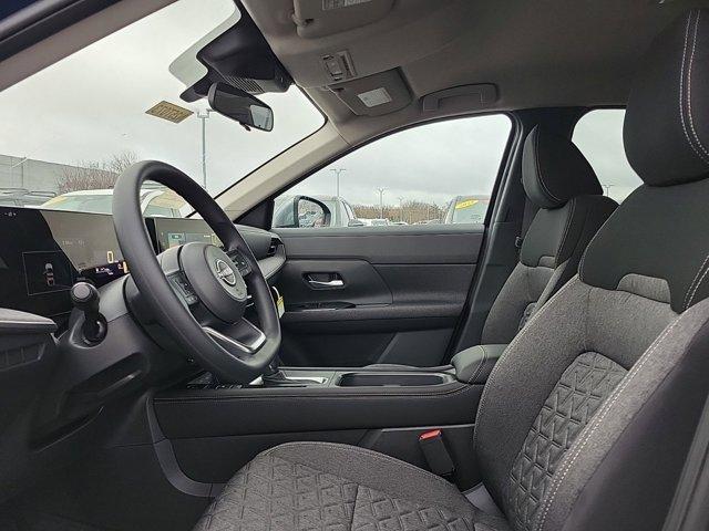 Photo of 2025 2t Blu Gry Roof Nissan Kicks