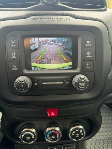 Photo of 2017 GREEM Jeep Renegade