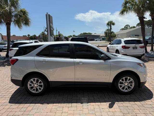 Photo of 2020 SILVER Chevrolet Equinox