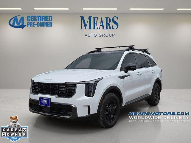 Photo of 2024 Glacial White Pearl Kia Sorento