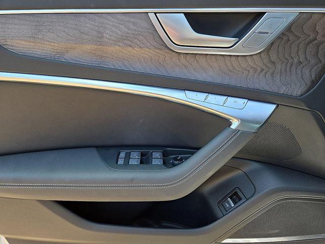 Photo of 2024 Florett Silver Metallic Audi A6