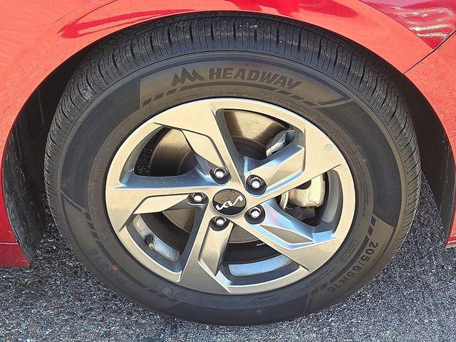 Photo of 2023 Passion Red Kia K5