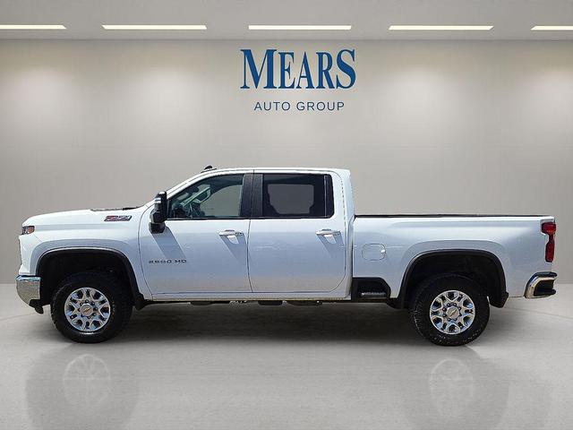 Photo of 2024 Summit White Chevrolet Silverado 2500