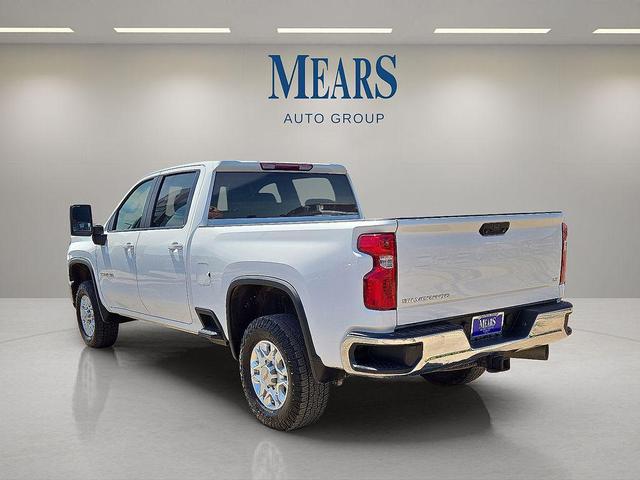 Photo of 2024 Summit White Chevrolet Silverado 2500