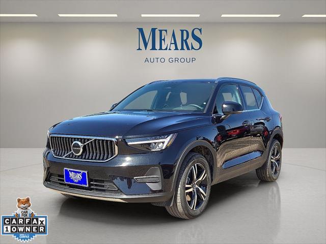 2025 Volvo XC40