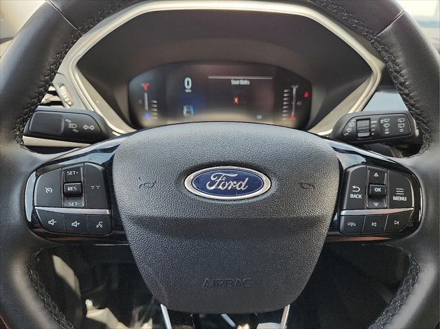 Photo of 2023 AGATE BLACK METALLIC Ford Escape